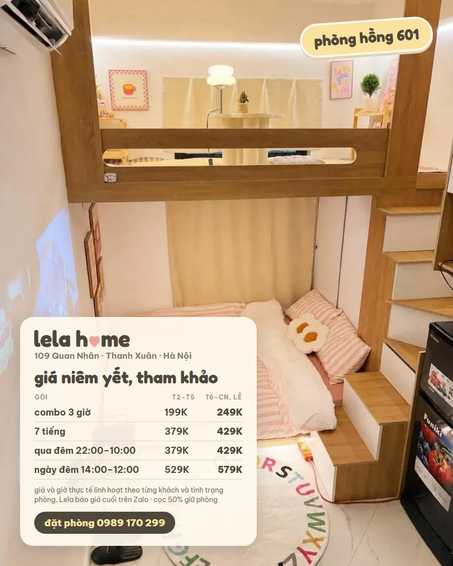 Kệ chữ LELA HOME trong phòng