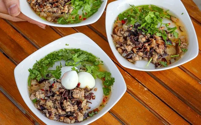 Bánh đúc nóng 308 Nguyễn Trãi