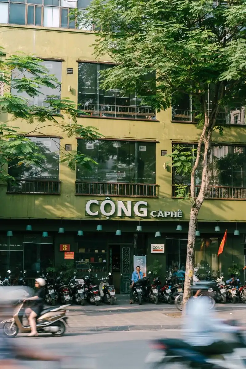 Cộng Cà Phê Đường Láng
